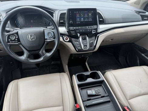 Used 2022 Honda Odyssey Touring image 16