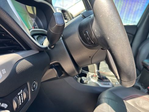 Used 2015 Jeep Cherokee Trailhawk w/ Comfort/Convenience Group image 51