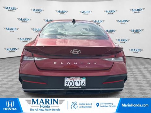 Used 2024 Hyundai Elantra SE FWD image 4