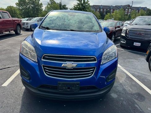 Used 2015 Chevrolet Trax LS FWD image 2