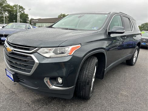 Used 2020 Chevrolet Traverse LT FWD image 5