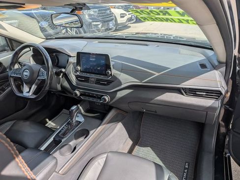 Used 2022 Nissan Altima 2.0 SR FWD image 22