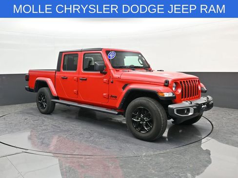 Used 2023 Jeep Gladiator Sport image 1