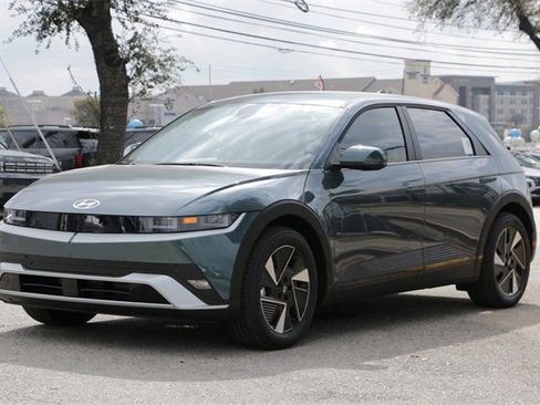 New 2026 Hyundai Ioniq 5 SEL image 7