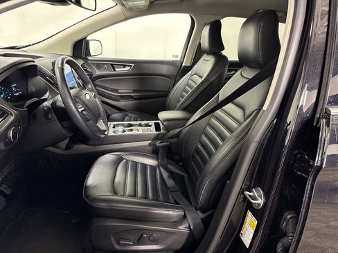 Certified 2024 Ford Edge SEL image 13