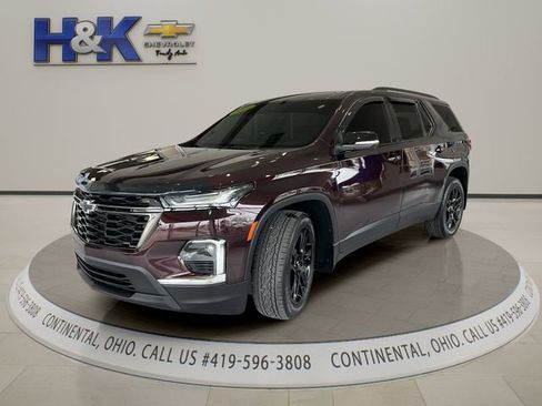 Used 2023 Chevrolet Traverse LT w/ LPO, Floor Liner Package image 3