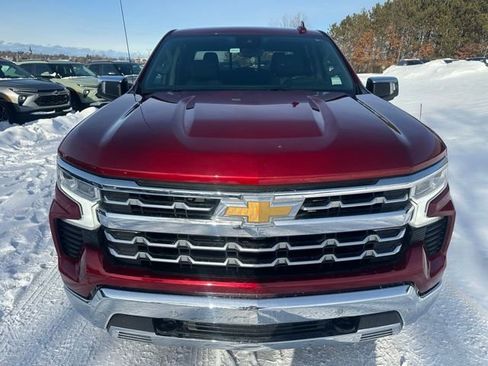 Used 2022 Chevrolet Silverado 1500 LTZ w/ Technology Package image 3