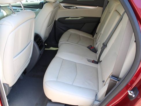 Used 2019 Cadillac XT5 Luxury AWD/4WD image 13