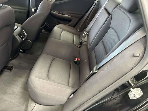 Used 2024 Chevrolet Malibu LT FWD image 15