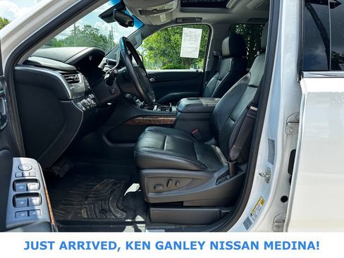 Used 2015 Chevrolet Suburban LTZ AWD/4WD image 14
