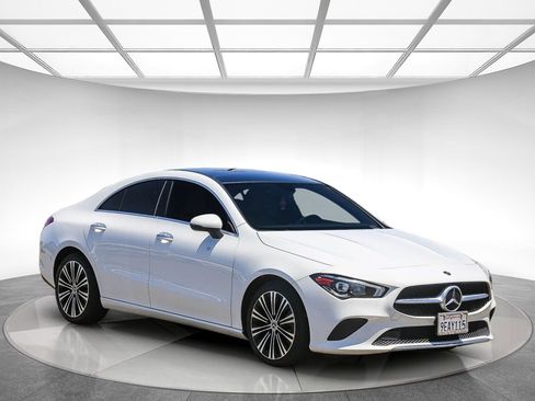 Used 2023 Mercedes-Benz CLA 250 image 4