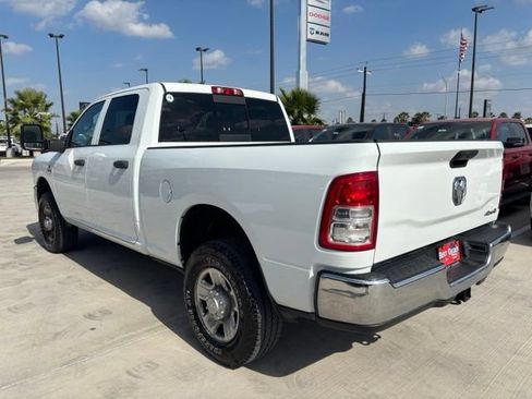 Used 2024 RAM 3500 Tradesman w/ Chrome Appearance Group AWD/4WD image 4