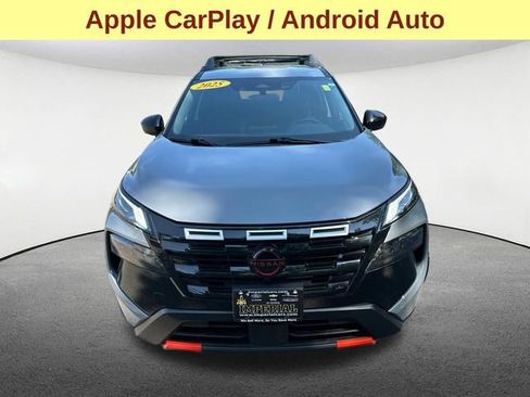 Used 2025 Nissan Rogue SV AWD/4WD image 4