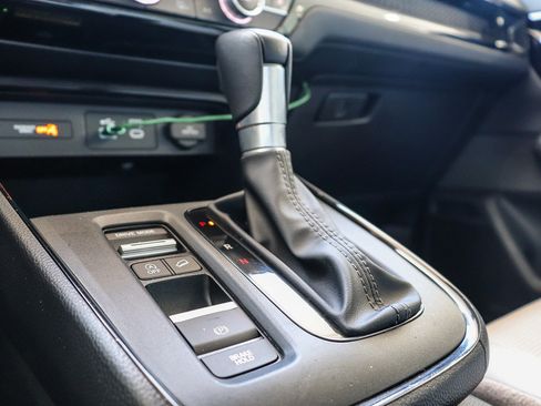 Used 2024 Honda CR-V EX-L image 27