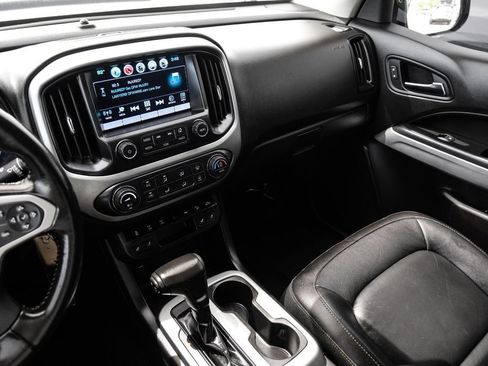 Used 2018 Chevrolet Colorado ZR2 AWD/4WD image 22