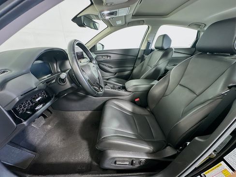 Used 2025 Honda Accord EX-L image 13