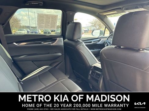 Used 2021 Cadillac XT5 Premium Luxury AWD/4WD image 35