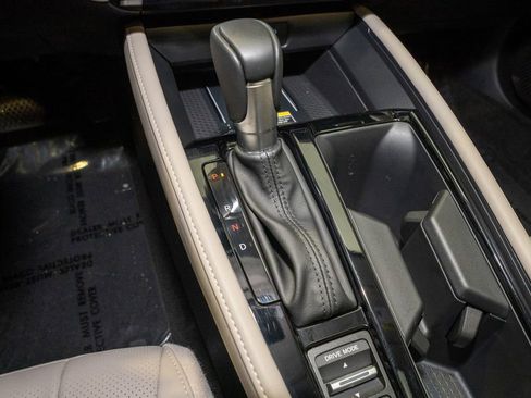 Used 2025 Honda Accord Touring image 18