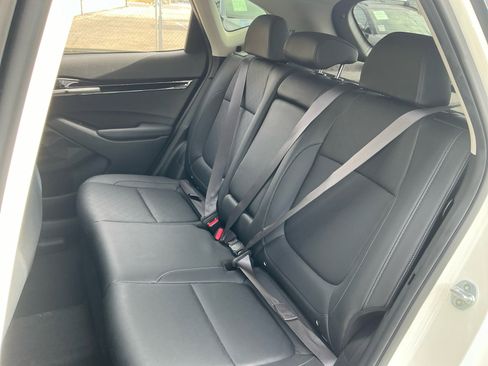 Used 2021 Kia Seltos SX w/ SX Sunroof Package AWD/4WD image 16