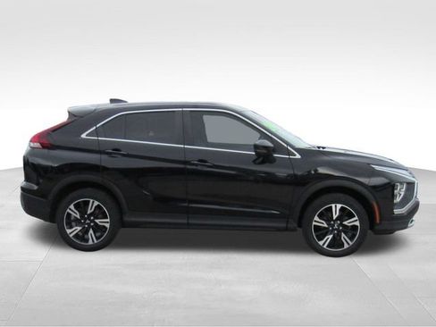 Used 2024 Mitsubishi Eclipse Cross SE AWD/4WD image 3