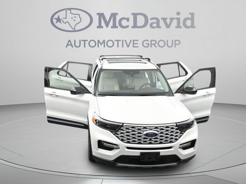 Used 2020 Ford Explorer Platinum w/ Premium Technology Package AWD/4WD image 44