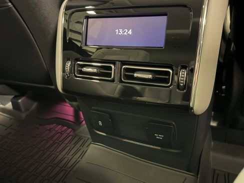 New 2026 Lincoln Aviator Reserve AWD/4WD image 25