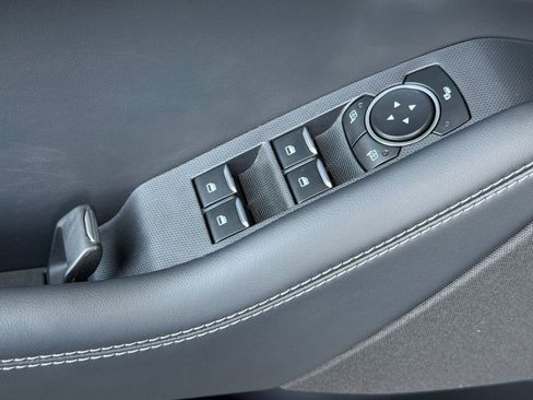 New 2026 Ford Mustang Mach-E Select image 12