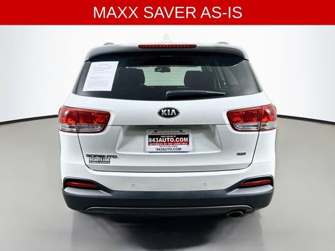 Used 2016 Kia Sorento FWD w/ LX Convenience Package image 6