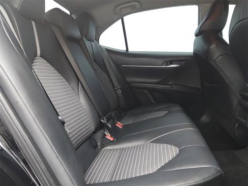 Used 2023 Toyota Camry SE image 25