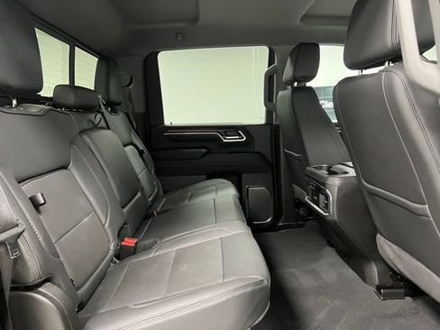 Used 2024 GMC Sierra 2500 Denali w/ Technology Package image 48
