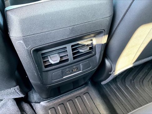 Used 2025 GMC Canyon Elevation w/ Convenience Package AWD/4WD image 11