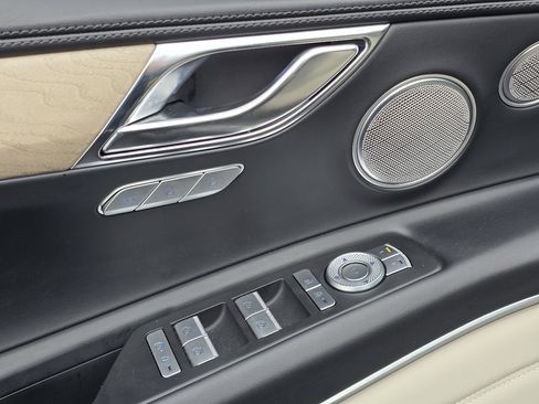 Used 2024 Genesis GV80 3.5T w/ Prestige Package image 43