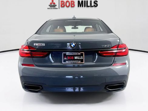 Used 2018 BMW 750i xDrive AWD/4WD image 6