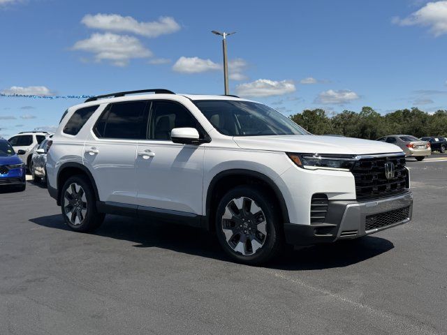 New 2026 Honda Pilot Touring image 2