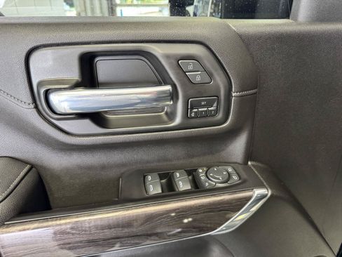 Used 2022 Chevrolet Silverado 3500 LTZ w/ LTZ Plus Package AWD/4WD image 6