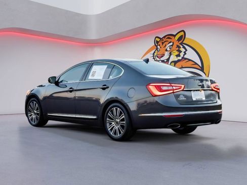 Used 2015 Kia Cadenza Premium image 7