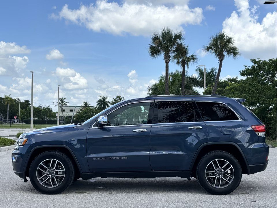 Used 2021 Jeep Grand Cherokee Limited RWD image 9
