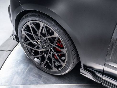 New 2025 Land Rover Range Rover SV image 15