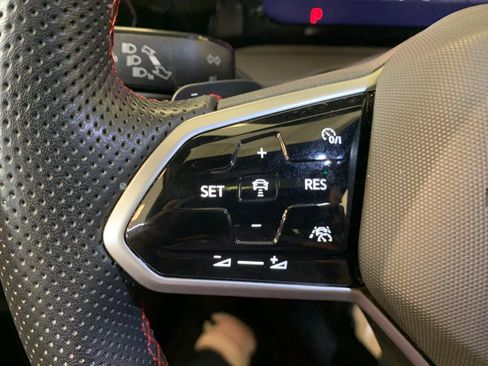 Used 2024 Volkswagen GTI Autobahn FWD image 29