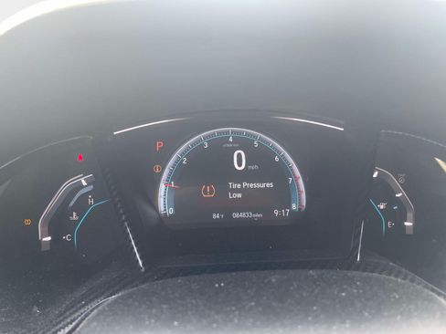 Used 2018 Honda Civic EX image 11
