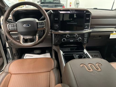 New 2026 Ford F250 King Ranch w/ Chrome Package AWD/4WD image 13