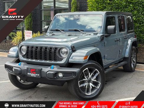 Used 2024 Jeep Wrangler Unlimited w/ Convenience Group AWD/4WD image 1