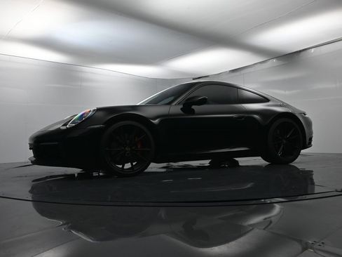 Used 2024 Porsche 911 Carrera S image 41