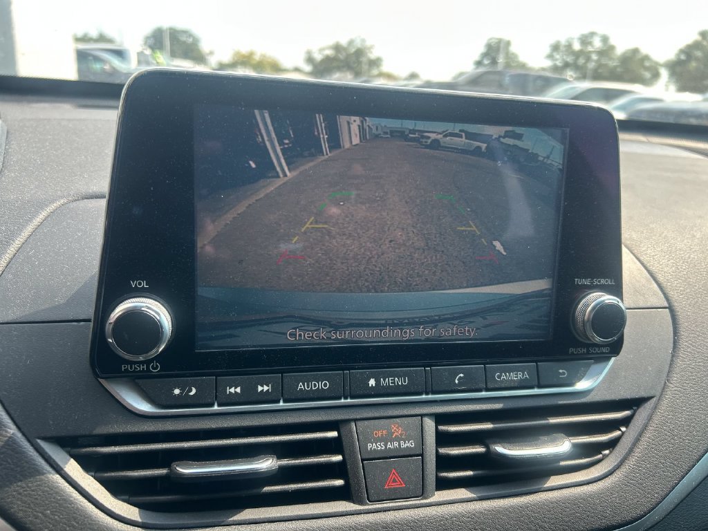 Used 2020 Nissan Altima 2.5 S FWD image 21