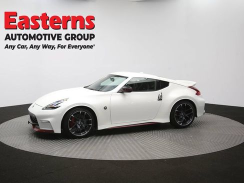 Used 2020 Nissan 370Z NISMO RWD image 58