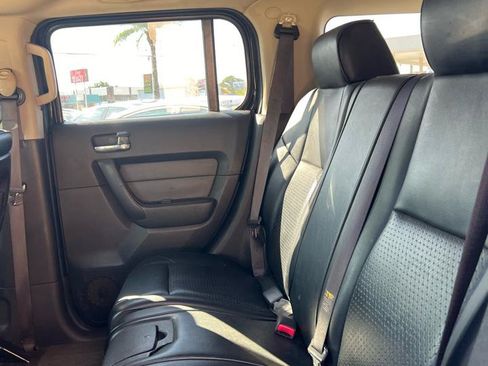 Used 2006 HUMMER H3 AWD/4WD image 7