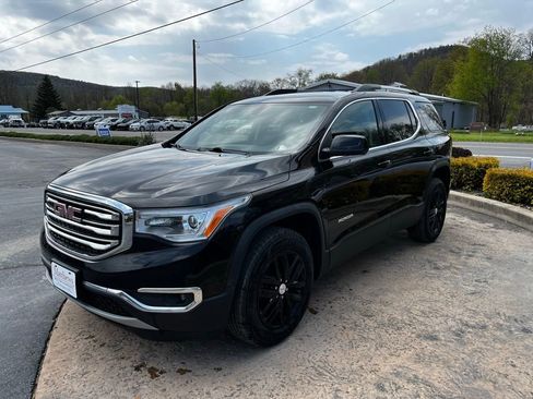 Used 2019 GMC Acadia SLT AWD/4WD image 3