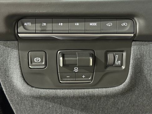 New 2026 Cadillac Escalade ESV Platinum Sport image 17