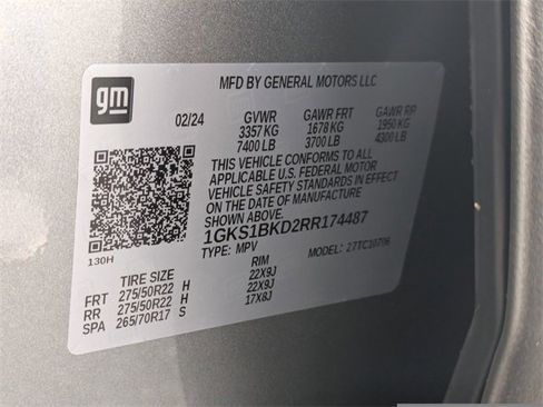 Used 2024 GMC Yukon SLT w/ SLT Luxury Package image 37