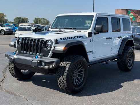 Used 2022 Jeep Wrangler Unlimited Rubicon 4xe w/ Cold Weather Group image 4